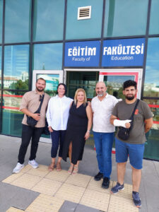 dr Anna Ziółkowska oraz dr Katarzyna Miłek w Uşak Üniversitesi (Turcja)