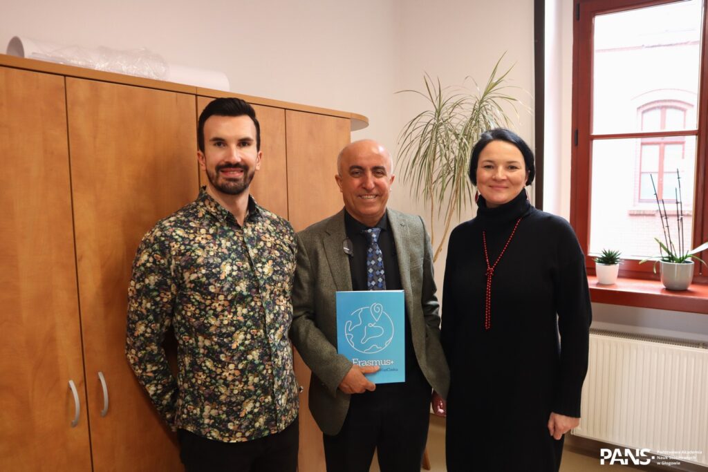 Prof. Turkmen Lutfullah z Usak University z wizytą w PANS w Głogowie